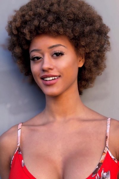 Stormi Maya backdrop