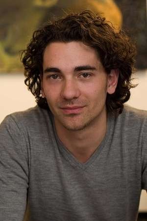 Andreas Nowak backdrop