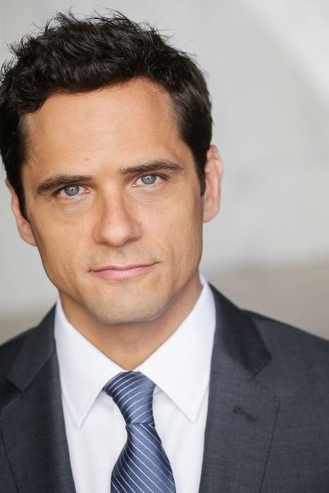 Scott Johnson backdrop