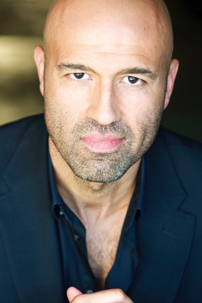 Byron Quiros backdrop