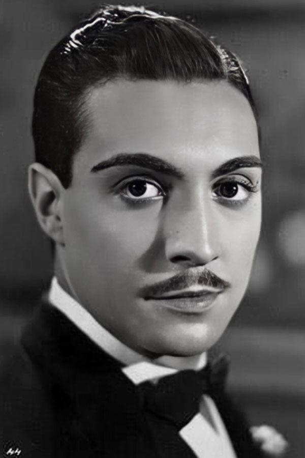 Héctor Coire backdrop