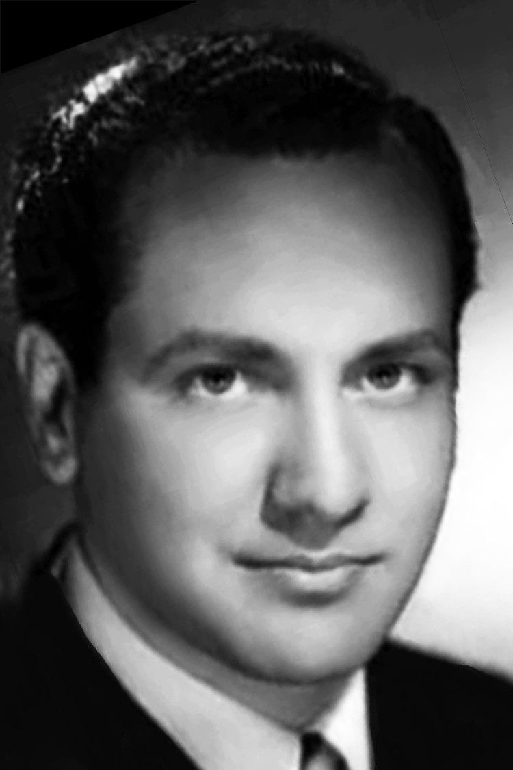 Reynaldo Mompel backdrop