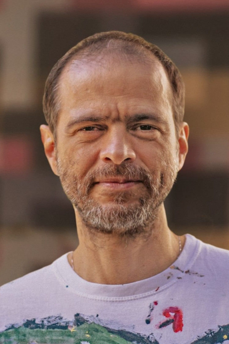 Moreno Veloso backdrop