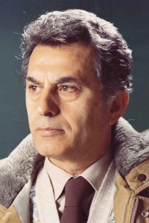 Nikos Xanthopoulos backdrop