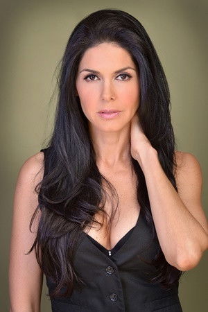 Crisol Carabal backdrop