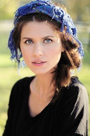 Gökcan Gökmen backdrop