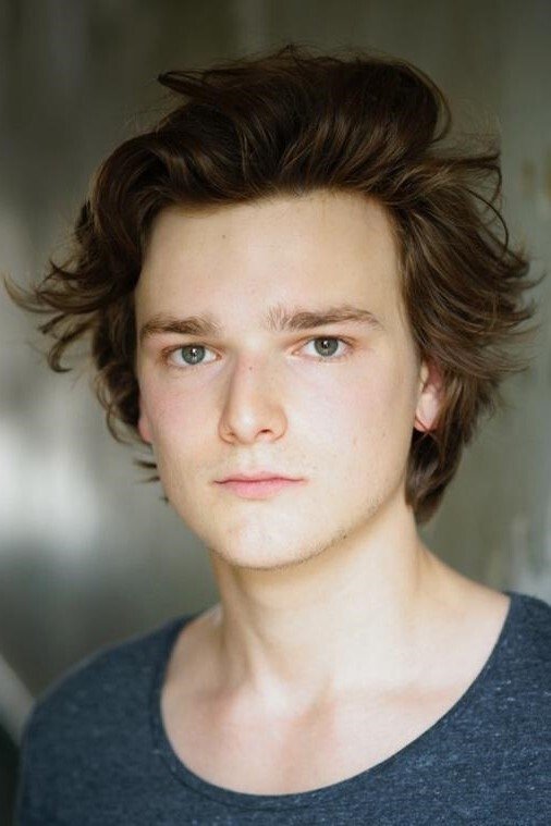 Gabriel Washer backdrop