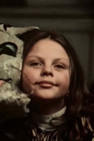 Yekaterina Romanova backdrop