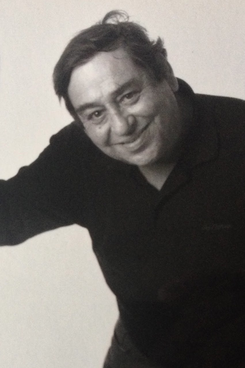 Carlos Rodrigues backdrop