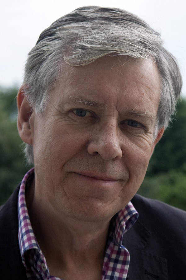 Henrik Ekman backdrop