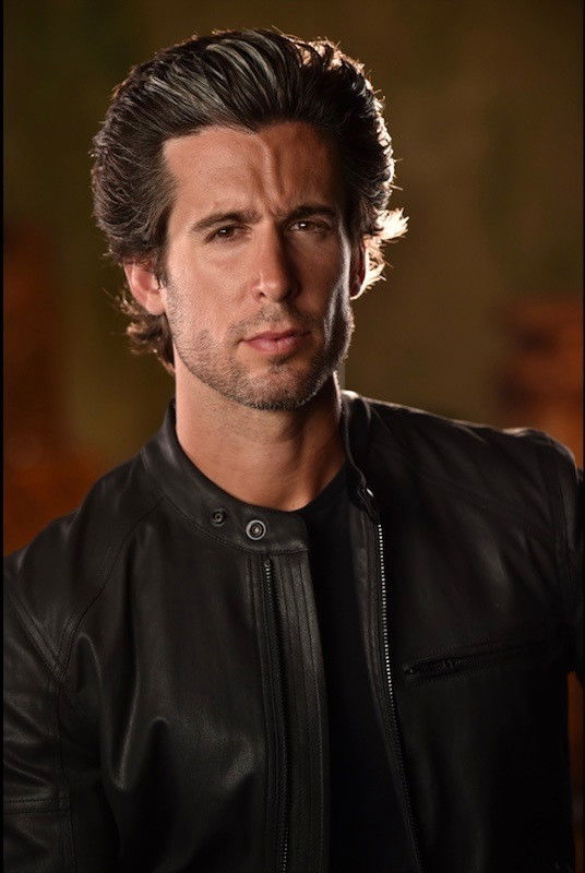 Joan James Muixi backdrop