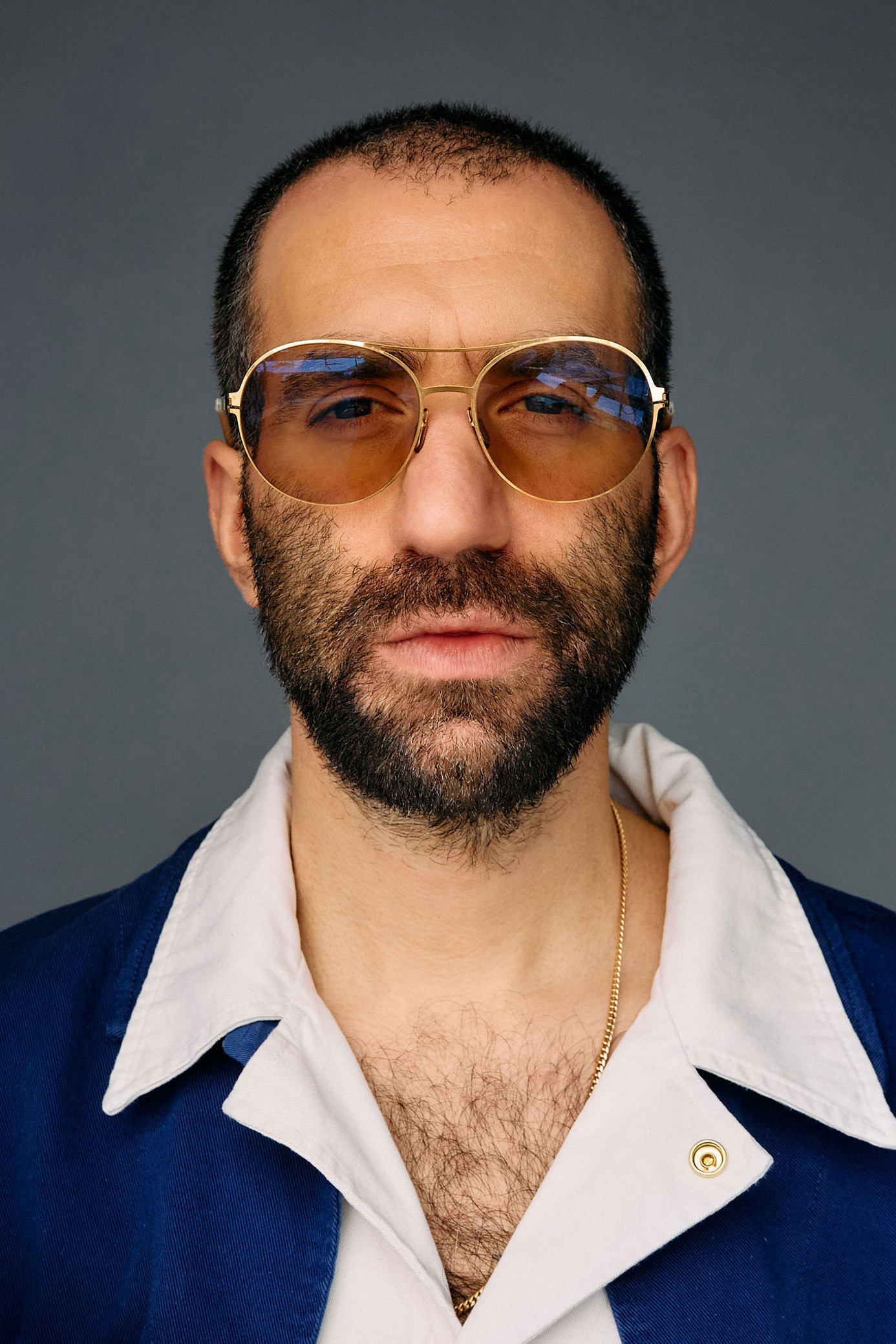 Dimitri Simakis backdrop