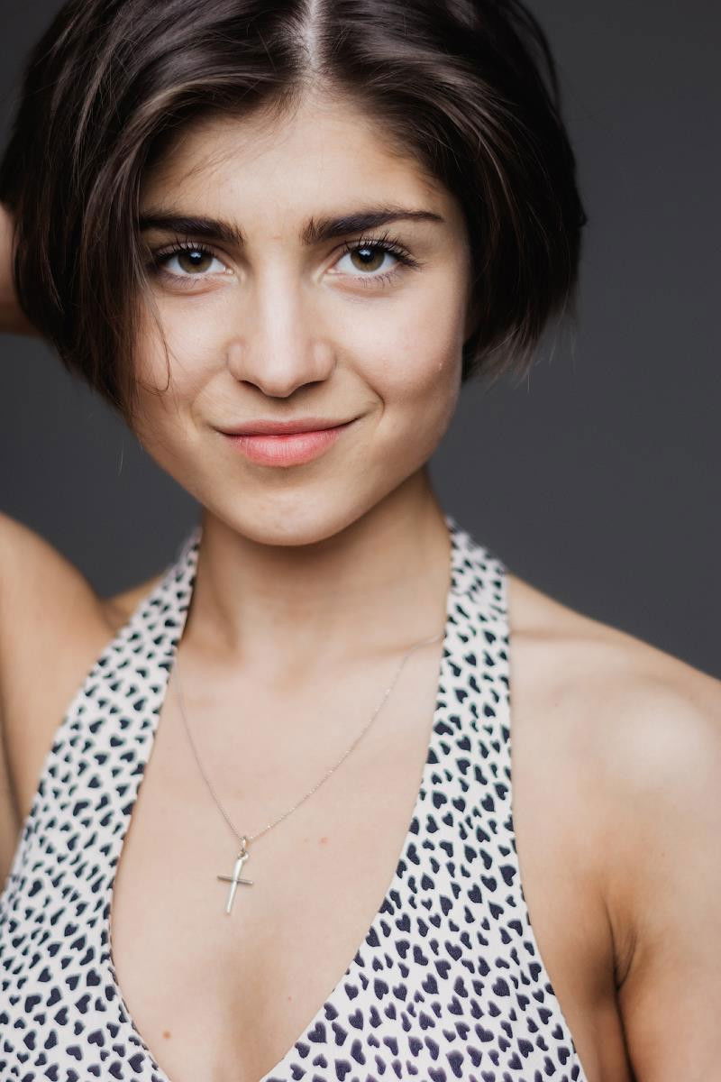 Alina Nasibullina backdrop