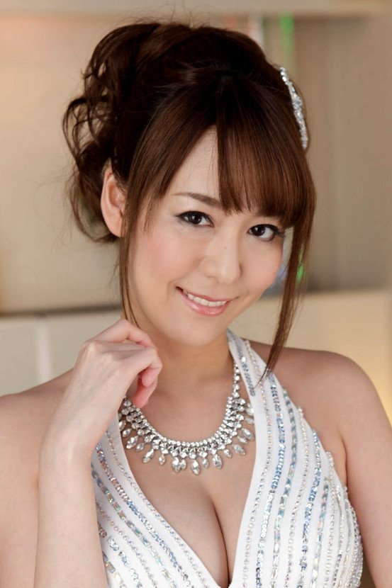 Akari Asagiri backdrop