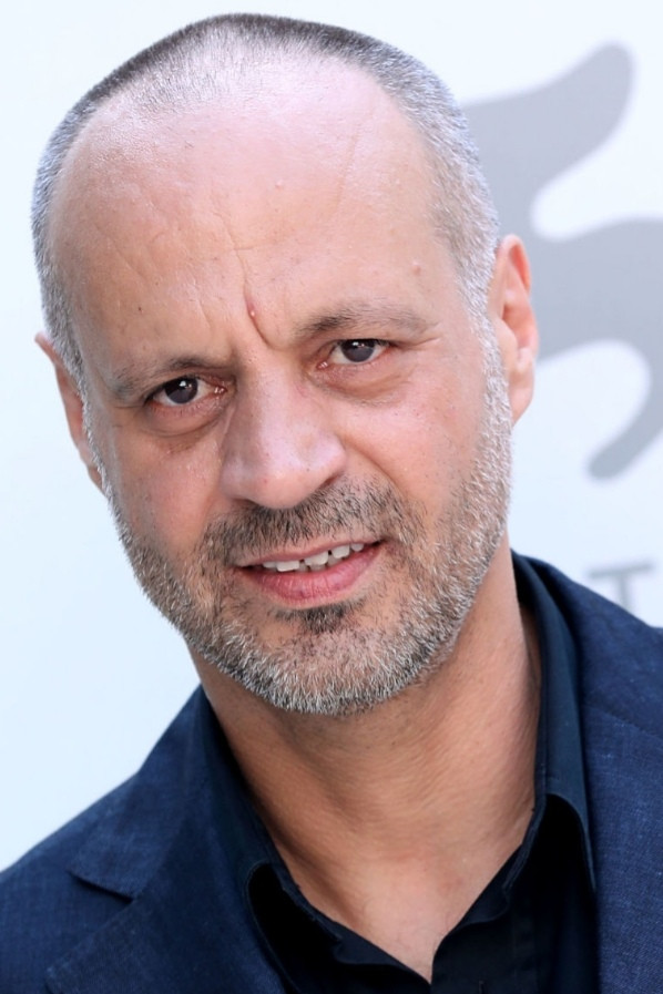 Bruno Buzzi backdrop