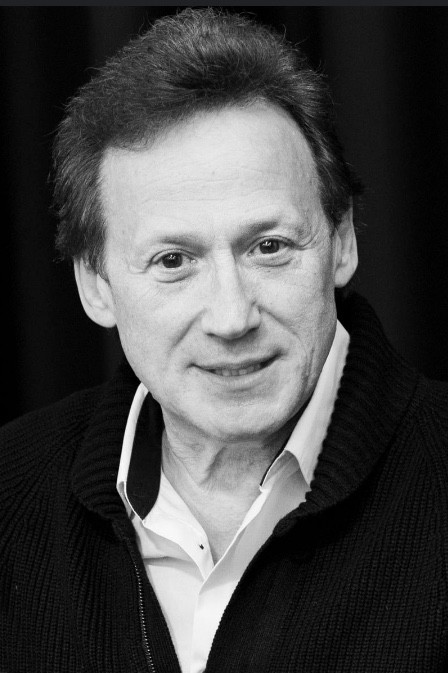 Bernard Hiller backdrop