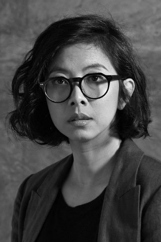 Rieviena Yulietta backdrop