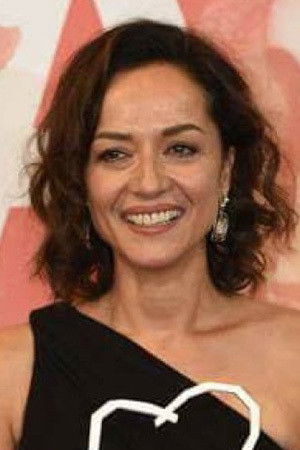 Ornela Kapetani backdrop