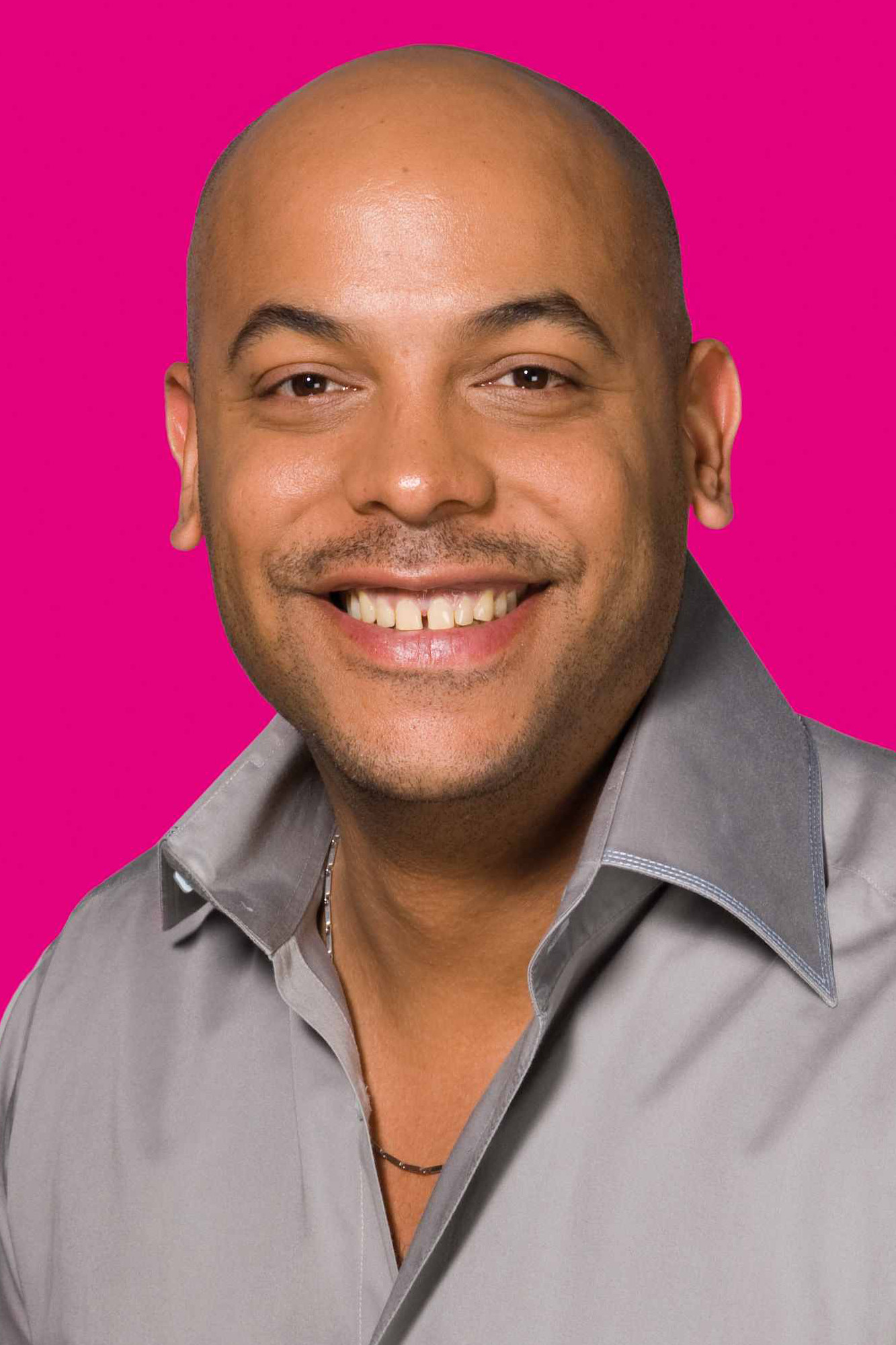 Philippe Fehmiu backdrop