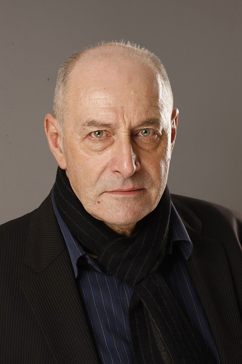 Siniša Popović backdrop