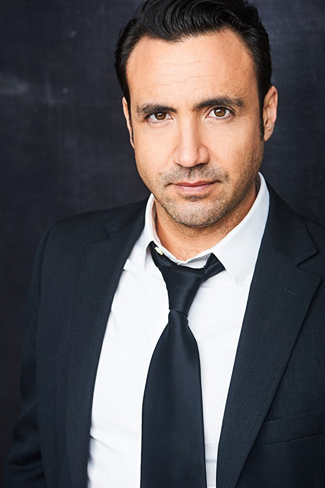 Chris Connell backdrop