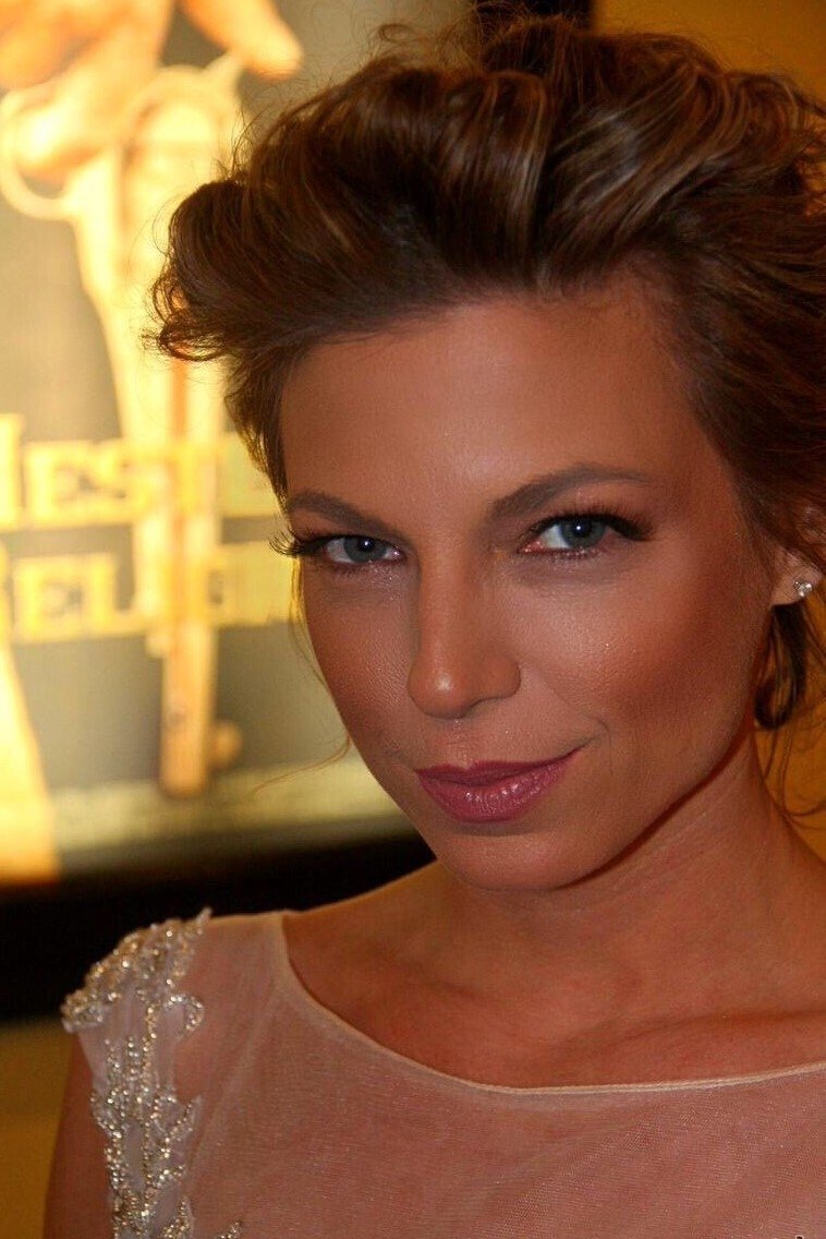 Holiday Hadley backdrop