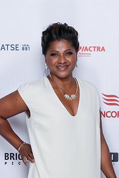 Kalyn Miles backdrop