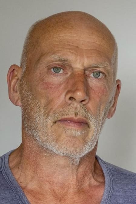 Tim Cartwright backdrop