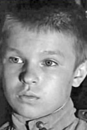 Aleksandr Komarov backdrop