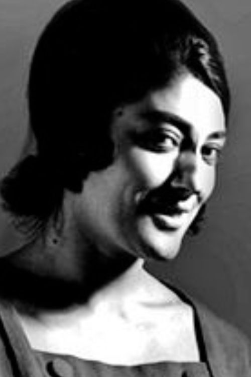 Nona Petrosyan backdrop