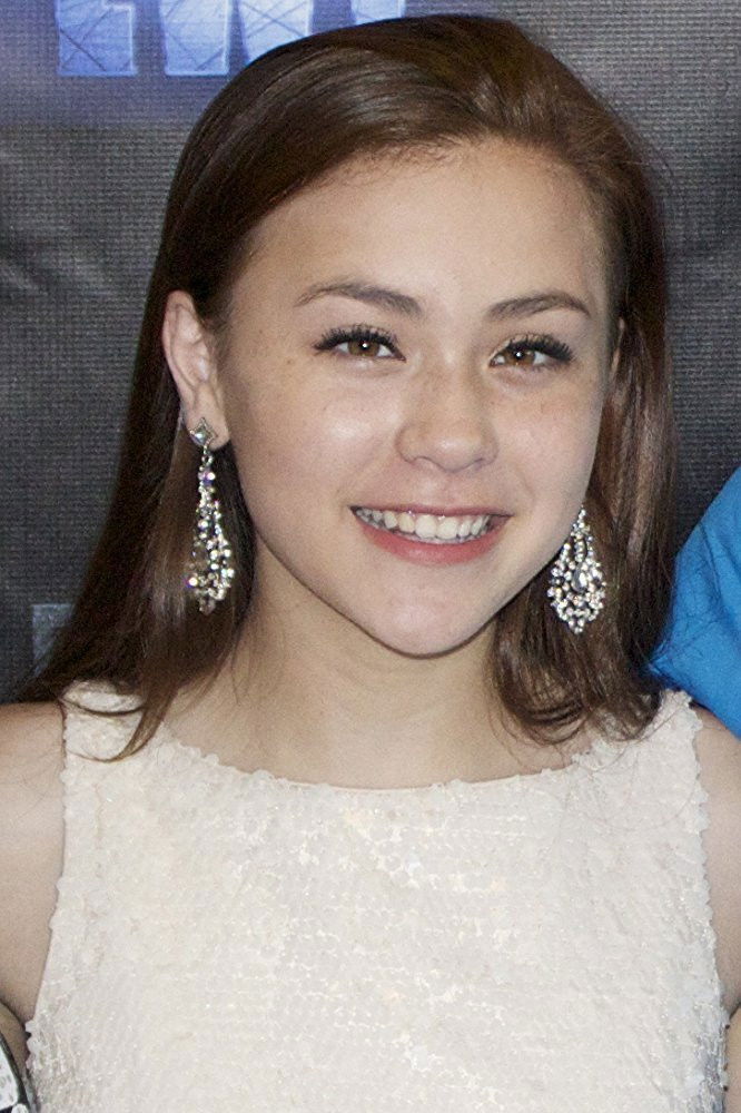 Claire Tablizo backdrop