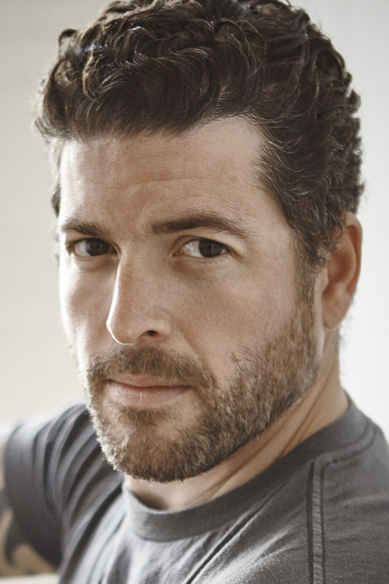 Muller Hammadi backdrop