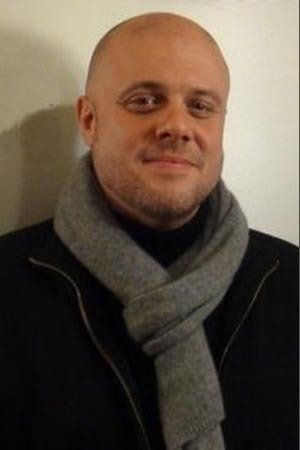 Gilles Morvan backdrop