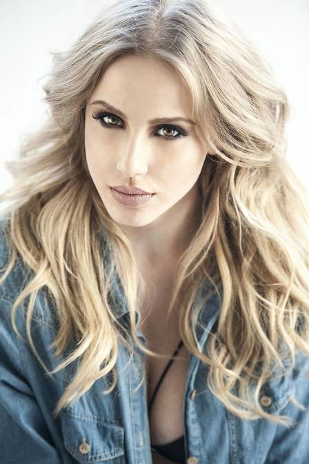 Marcella Rica backdrop