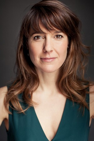 Julie Daoust backdrop