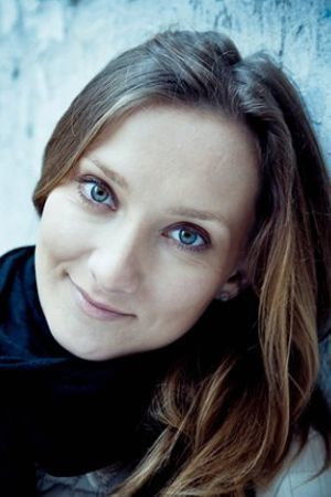 Yuliya Paranova backdrop