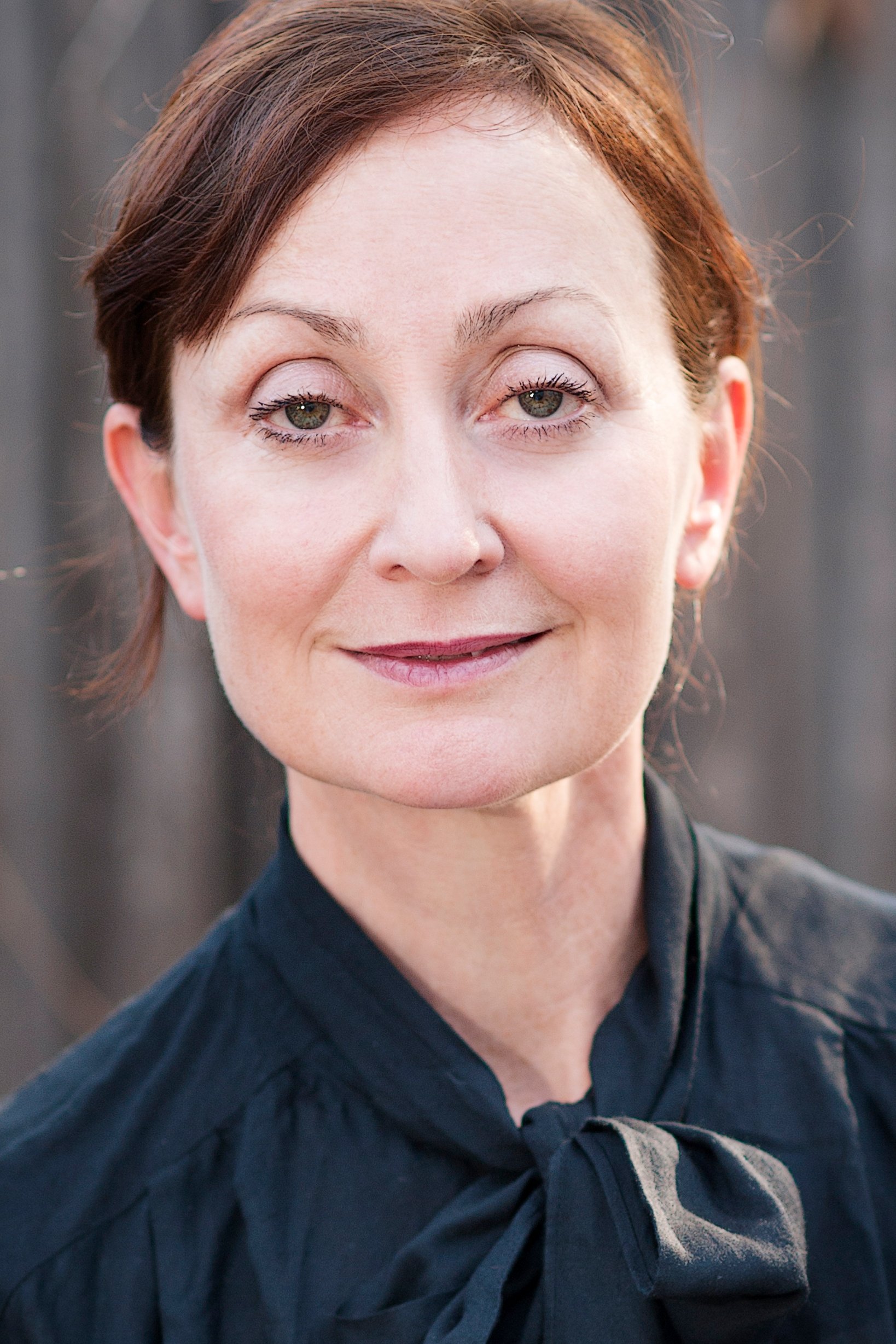 Caroline Lee backdrop