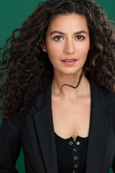 Angelica Stirpe backdrop