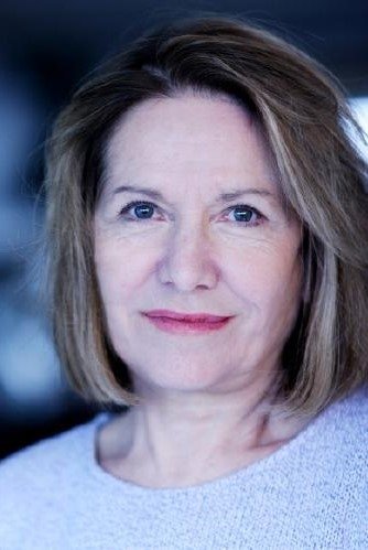 Catherine Hubeau backdrop