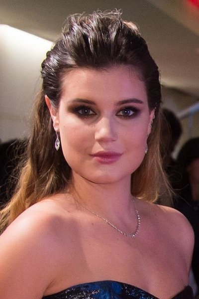 Alexia Chardard backdrop