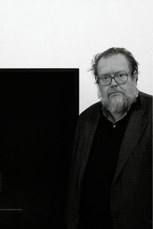 Luís Noronha da Costa backdrop