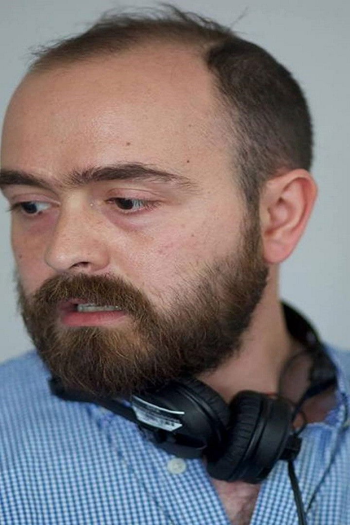 Hamzah Tarzan backdrop