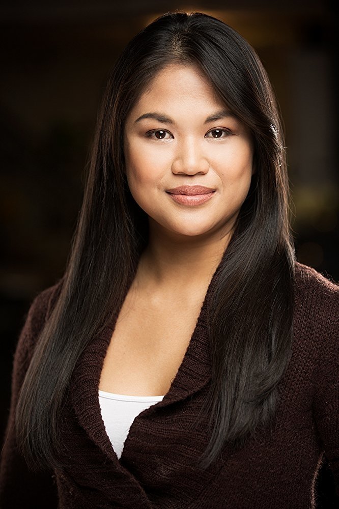 Lissa Neptuno backdrop