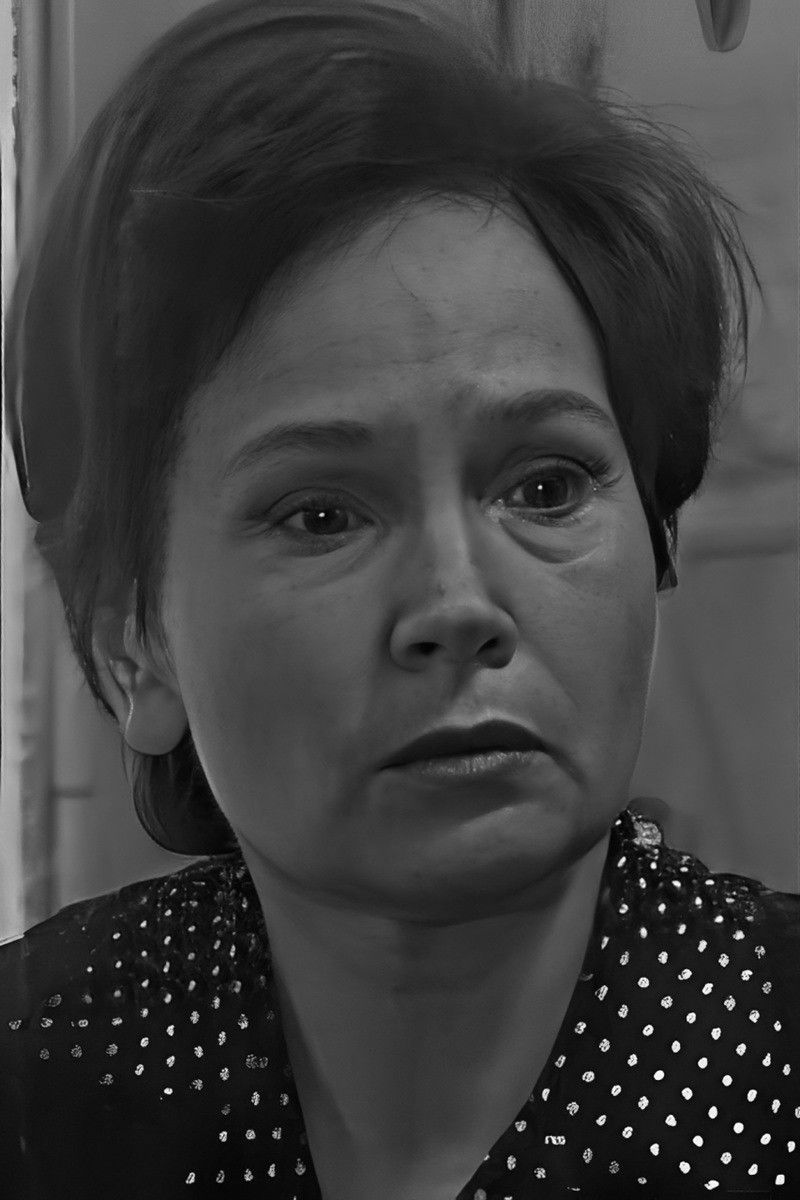 Lyudmila Bogdanova backdrop