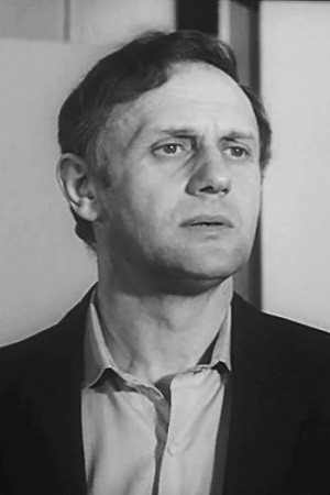 Arkadiy Peselev backdrop