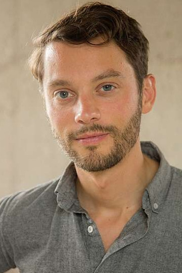 Ferdinand Freising backdrop