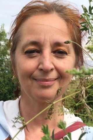 Dagie Brundert backdrop