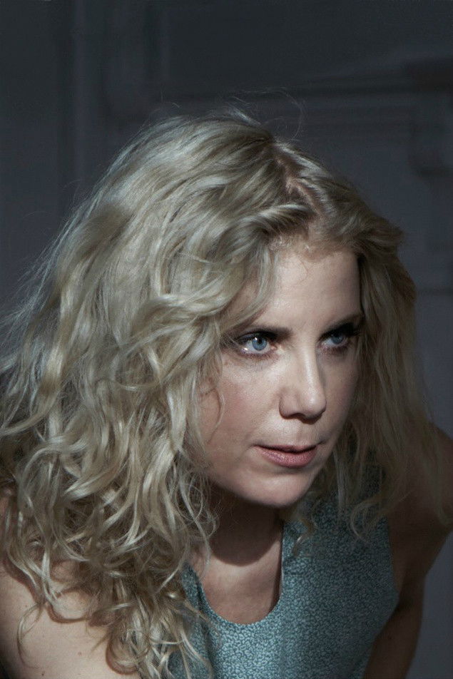 Tove Heyerdahl backdrop