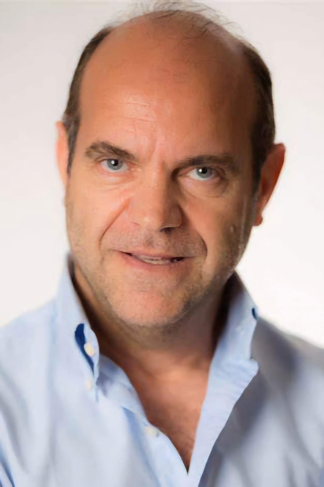 Mino Sferra backdrop