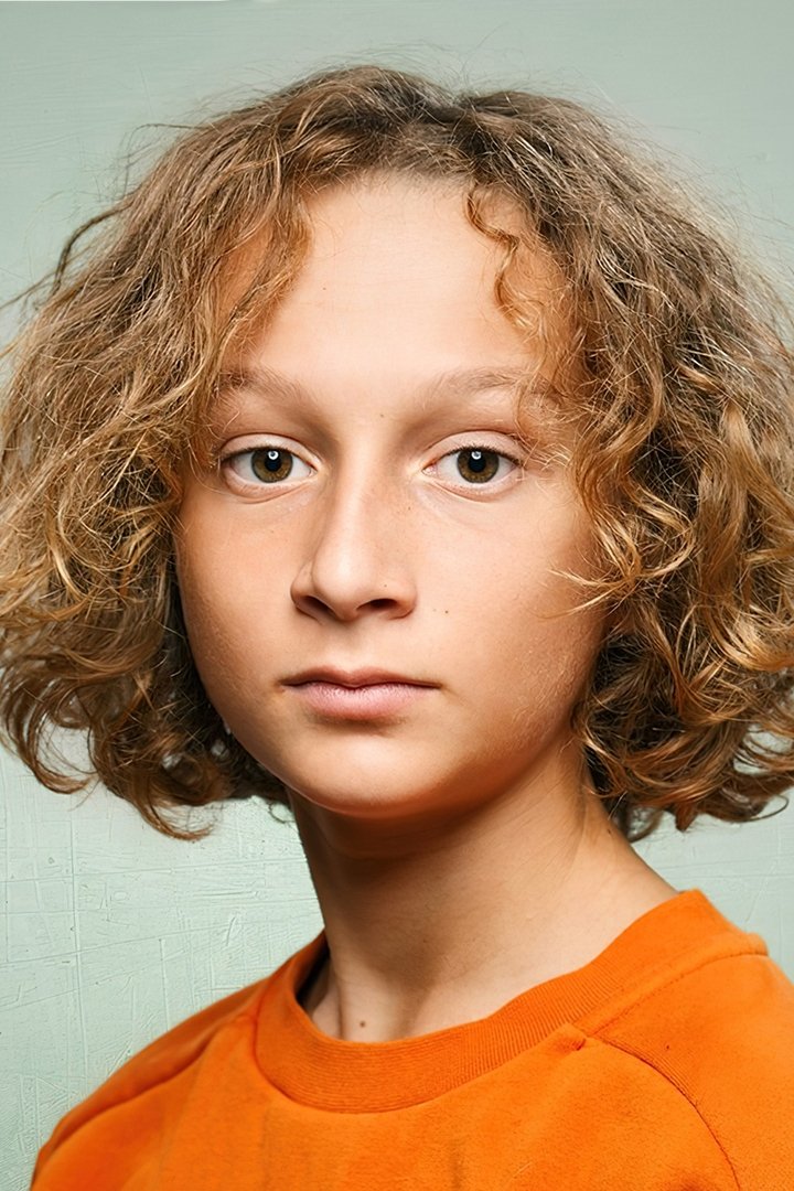 Gavril Dartevelle backdrop